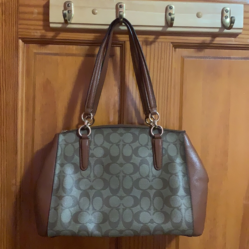 COACH Signature Bag - Picture 2 of 6